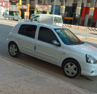 voitures-renault-clio-campus-2013-bye-tizi-ouzou-algerie