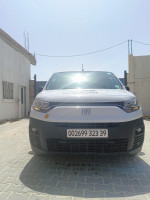 utilitaire-fiat-doblo-2023-made-in-italie-guemar-el-oued-algerie