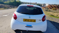 voitures-peugeot-208-2015-allure-bouira-algerie