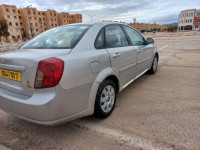 voitures-chevrolet-optra-4-portes-2008-hassi-rmel-laghouat-algerie