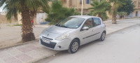 voitures-renault-clio-3-2010-oum-el-bouaghi-algerie