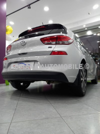 voitures-hyundai-i30-2019-toute-options-rouiba-alger-algerie