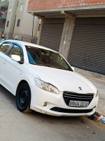 voitures-peugeot-301-2013-active-douera-alger-algerie