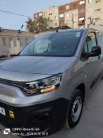 voitures-fiat-doblo-italie-2023-professionnel-alger-centre-algerie