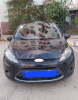 voitures-ford-fiesta-2013-titanium-blida-algerie