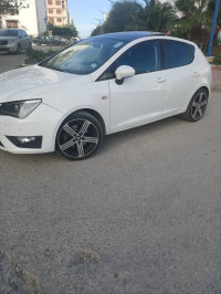 voitures-seat-ibiza-2014-fr-boumerdes-algerie