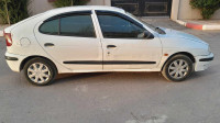 voitures-renault-megane-1-1999-chelghoum-laid-mila-algerie