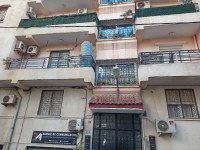 appartement-vente-f4-alger-el-achour-algerie