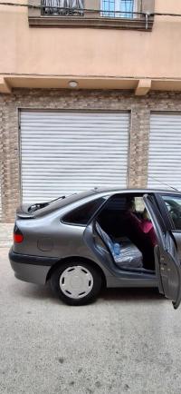 سيارات-renault-laguna-1-1995-سبدو-تلمسان-الجزائر