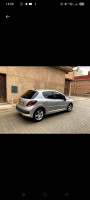 voitures-peugeot-207-2011-sportium-sebdou-tlemcen-algerie