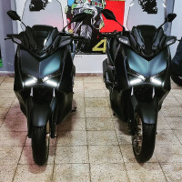motos-scooters-yamaha-xmax-300-2023-tlemcen-algerie