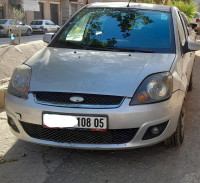 voitures-ford-fiesta-2008-batna-algerie