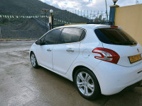 voitures-peugeot-208-2015-allure-tizi-ouzou-algerie