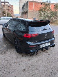 سيارات-volkswagen-golf-8-2021-r-line-رمضان-جمال-سكيكدة-الجزائر