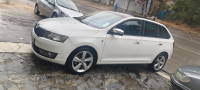 voitures-skoda-rapid-spaceback-2014-montee-carlo-amoucha-setif-algerie