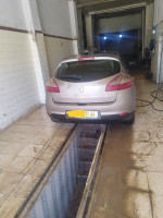 moyenne-berline-renault-megane-3-2011-el-attaf-ain-defla-algerie