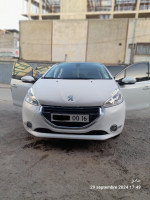 voitures-peugeot-208-2014-allure-chlef-algerie