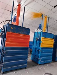ألات ضغط البلاستيك و الكرطون بمختلف الاحجام ا