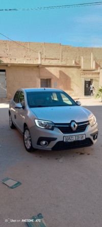 voitures-renault-symbol-2018-made-in-bladi-bechar-algerie