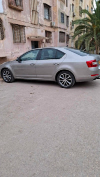 voitures-skoda-octavia-2016-edition-relizane-algerie