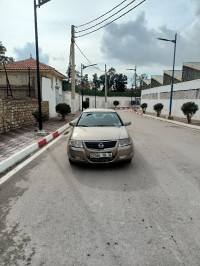 voitures-nissan-sunny-2014-bordj-bou-arreridj-algerie