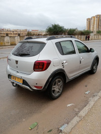 utilitaire-dacia-sandero-2017-stepway-skikda-algerie