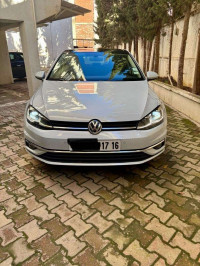 voitures-volkswagen-golf-7-2017-confort-line-hydra-alger-algerie