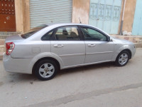 voitures-chevrolet-optra-4-portes-2009-ain-benian-alger-algerie