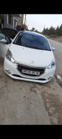 voitures-peugeot-208-2015-active-les-eucalyptus-alger-algerie