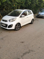 mini-citadine-kia-picanto-2013-brizilya-bouzareah-alger-algerie