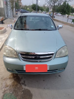 voitures-chevrolet-optra-4-portes-2004-saida-algerie