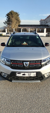 voitures-dacia-sandero-2017-stepway-sidi-merouane-mila-algerie