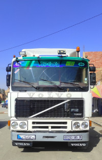 camion-f12-tp22-volvo-1985-ain-el-hadjel-msila-algerie