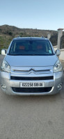 voitures-citroen-berlingo-2009-timezrit-bejaia-algerie