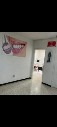 طب-و-صحة-cherche-dentiste-femme-pour-remplacement-a-mi-temps-بني-مسوس-الجزائر