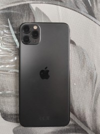 هواتف-ذكية-iphone-11-pro-max-بئر-مراد-رايس-الجزائر