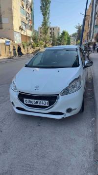 سيارات-peugeot-208-2014-allure-بني-زيد-سكيكدة-الجزائر
