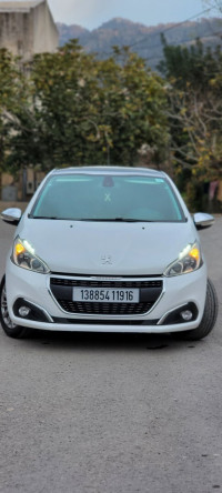 voitures-peugeot-208-2019-allure-facelift-tizi-ouzou-algerie