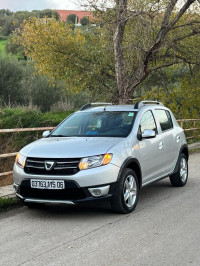 voitures-dacia-sandero-2015-stepway-bejaia-algerie