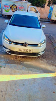 moyenne-berline-volkswagen-golf-7-2017-bejaia-algerie