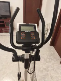 Vélo d'appartement Kettler Crosstrainer programmable 