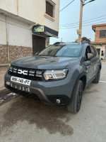 voitures-dacia-gold-2024-tighennif-mascara-algerie