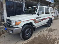 voitures-toyota-land-cruiser-2016-bordj-bou-arreridj-algerie