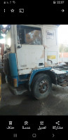 camion-volvo-تراكتور-4x2-1983-bordj-bou-arreridj-algerie
