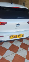 moyenne-berline-volkswagen-golf-8-2022-r-line-bordj-bou-arreridj-algerie