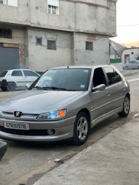 voitures-peugeot-306-1997-jijel-algerie