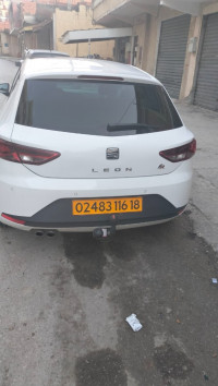 voitures-seat-leon-2016-fr-15-jijel-algerie