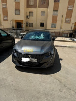 voitures-peugeot-208-2024-gt-constantine-algerie