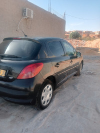 voitures-peugeot-207-2008-bejaia-algerie