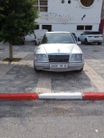 voitures-mercedes-classe-e-1996-el-kala-tarf-algerie